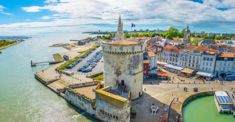 La Rochelle: The Digital Audio Guide - Taking in the Citys Rich History