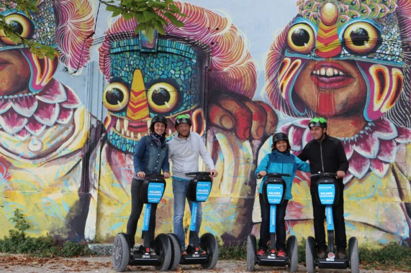 La Rochelle The Heritage Segway Tour - 1h30 - Iconic Towers and Harbor