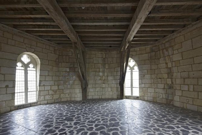 La Rochelle Towers Entrance Ticket - Access and Restrictions