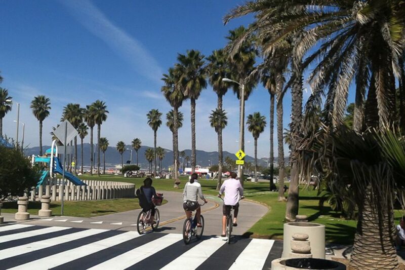 LA: Santa Monica & Venice Beach Bike Adventure - Included Services