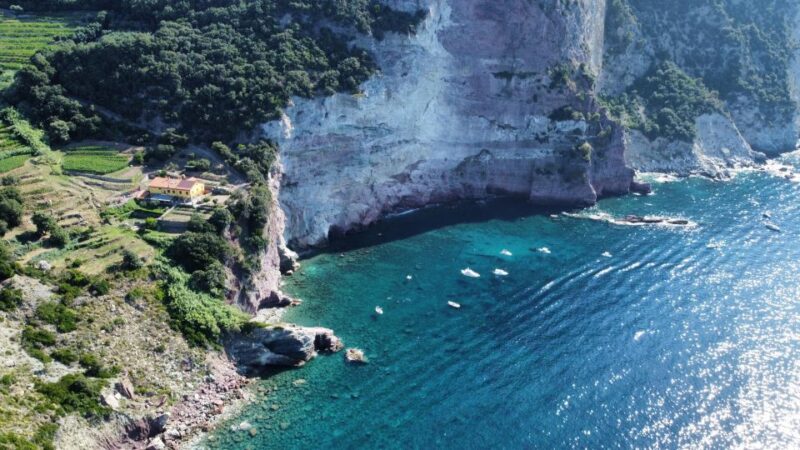 La Spezia: 5-Hour Boat Tour in the Magical Gulf of Poets - Onboard Experience