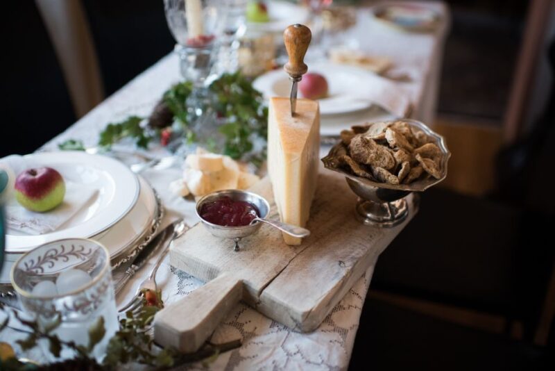 La Spezia: Private Cooking Class at a Local's Home - Instructors Background and Credentials