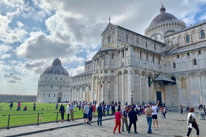La Spezia Shore Excursion to Lucca & Pisa Optional Leaning Tower - Resolving Logistical Issues