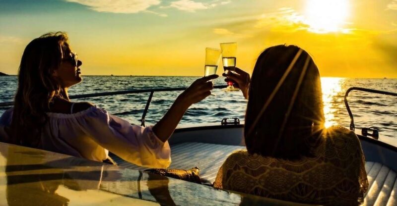 La Spezia: Sunset Boat Tour With Aperitivo and Snacks - Pricing and Booking
