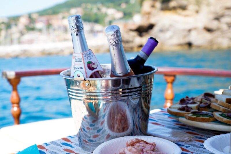La Spezia: Sunset Cruise With Aperitif and Dinner - Key Points