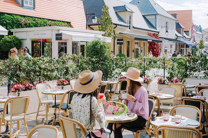 La Vallée Village - Parisian Relaxation Shopping Spot - Private Tour - Flexible and Customized Service