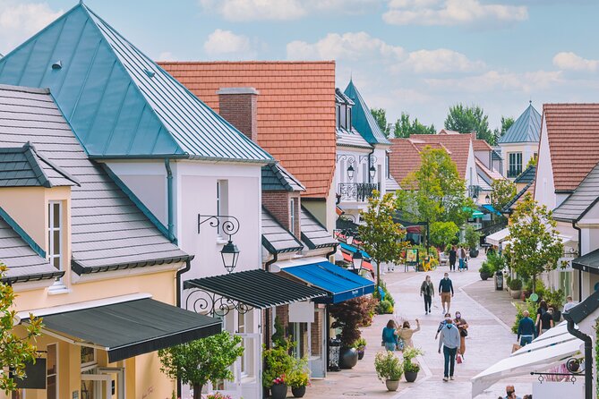 La Vallee Village Shopping Outlet by Luxury Transport From Paris - Cancellation Policy