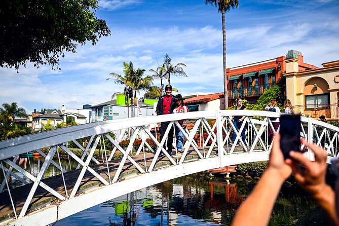 LA Venice Beach Walking Food Tour With Secret Food Tours - Exploring the Areas History
