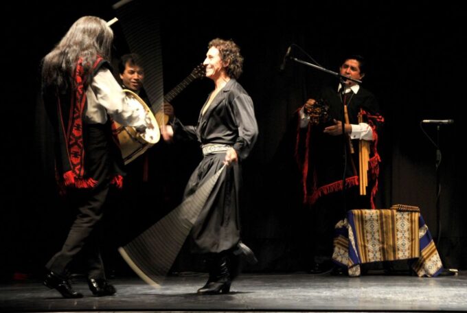 La Ventana: Wine Tasting + Gourmet Dinner + Show + Transfer - Tango and Folklore Show