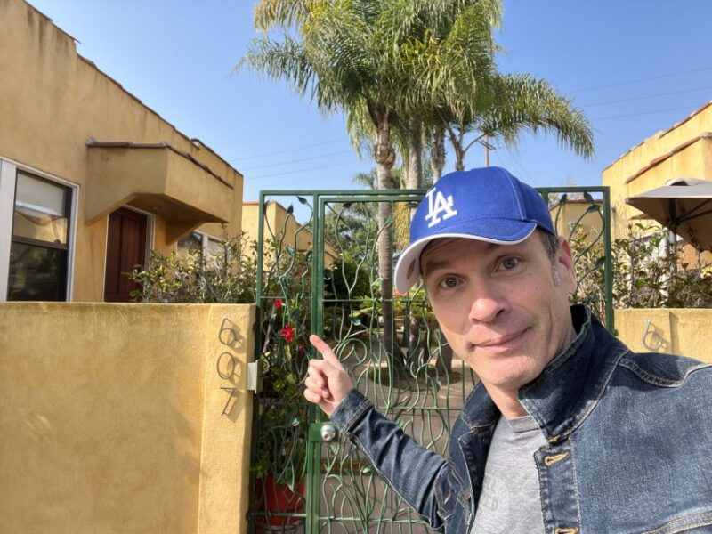 LA: West Side Guided Film Locations Tour - Pricing and Booking