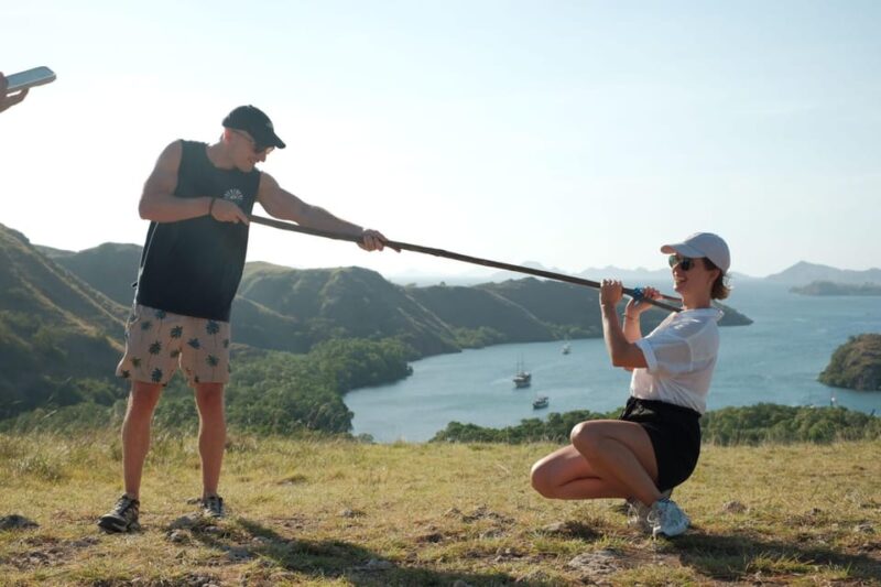 Labuan Bajo: Komodo & Pink Beach 2-Day Group Boat Tour - Padar Island Sunrise