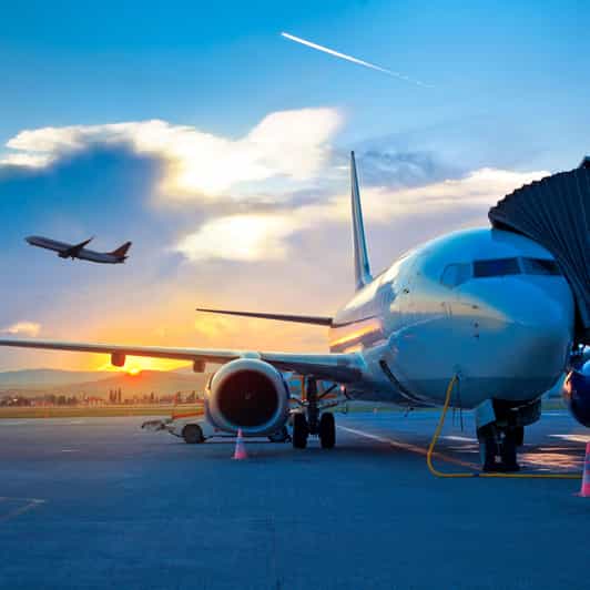 Labuan Bajo Private Airport Transfer - Vehicle and Driver Details