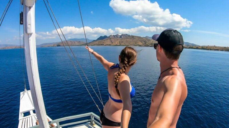 Labuan Bajo: Swim and Snorkel Komodo Island Trip With Lunch - Included Offerings