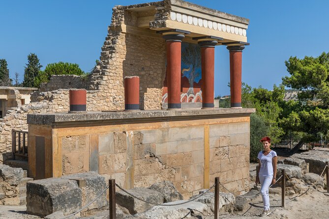 Labyrinth of Knossos Skip-The-Line Ticket With Tour Guide - Meeting Point and Pickup Details