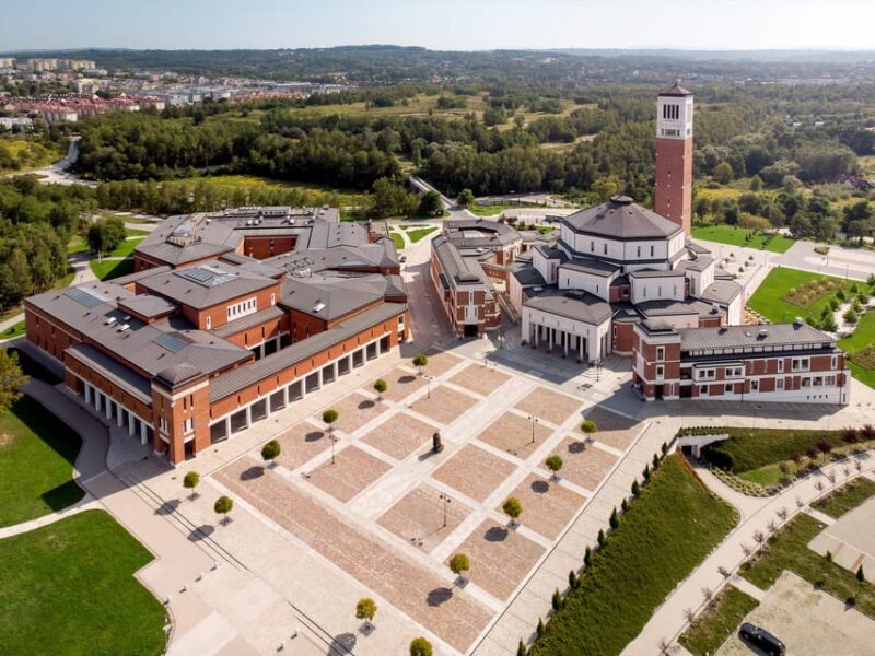Lagiewniki-Sanctuary of Divine Mercy and John Paul II - Duration and Itinerary