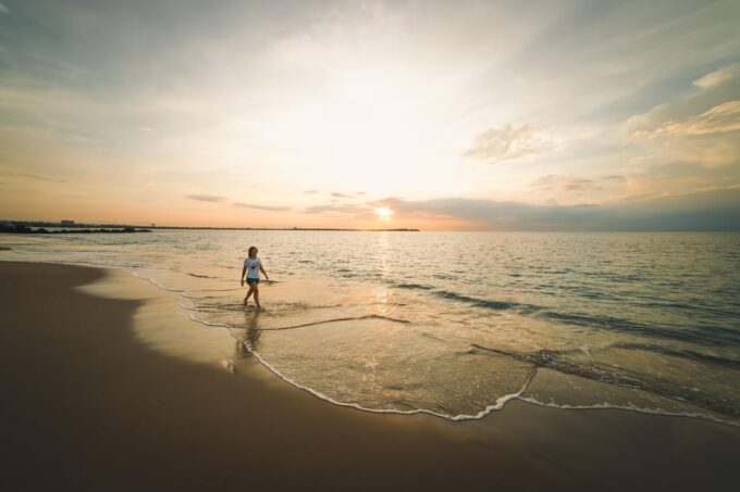 Lagos: Beach Tour With Drinks and Relaxing Massage - Tour Duration and Group Size