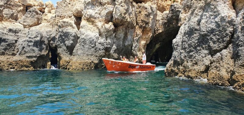 Lagos: Boat Cruise to Ponta Da Piedade - Meeting Point Amenities