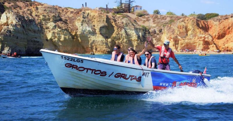 Lagos: Boat Tour Ponta Da Piedade With Local Guides - Meeting Point and Logistics