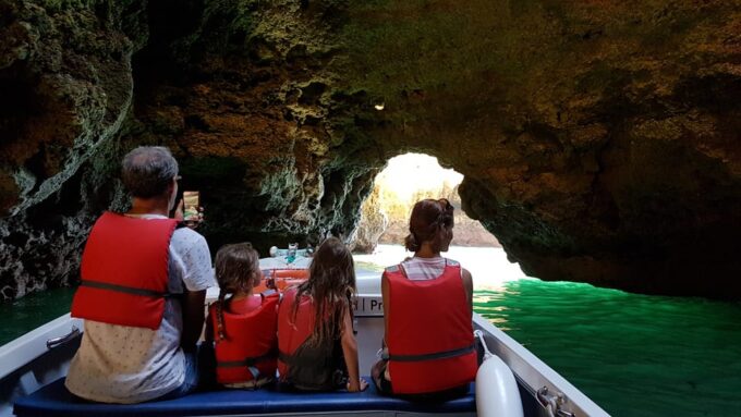 Lagos: Ponta Da Piedade Grotto 1-Hour Tour With Local Guide - Scenic Coastal Views