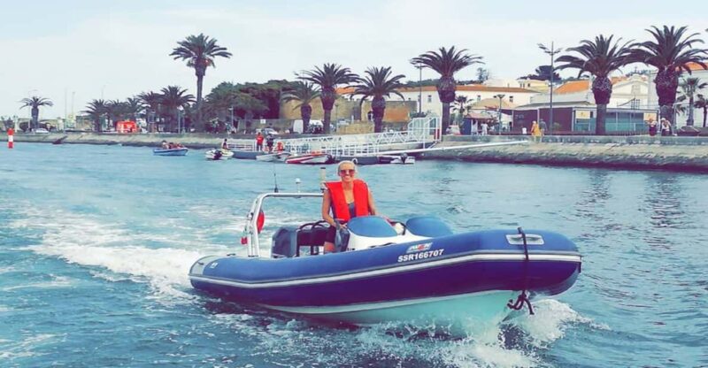 Lagos: Private Powerboat Tour to Ponta Da Piedade and More - Frequently Asked Questions