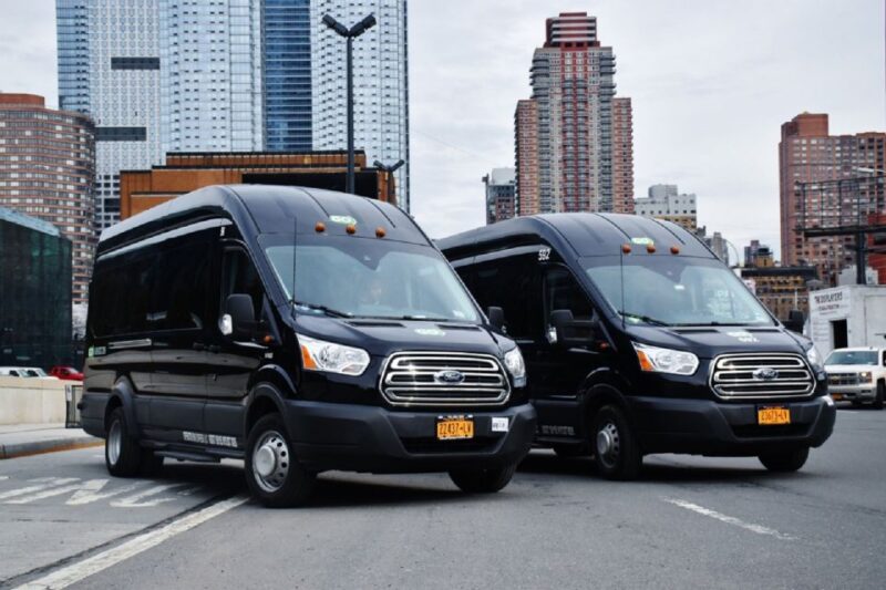 Laguardia Airport Private Transfer To/From Manhattan - Included Services