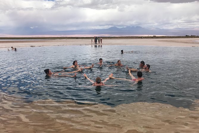 Laguna Cejar - Floating Experience