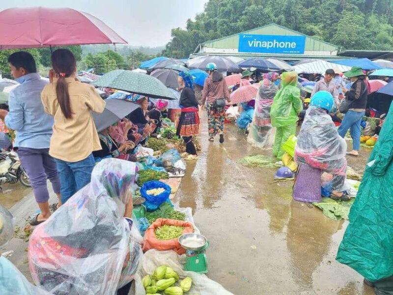 Lai Chau: Colorful Ethnic Market of San Thang on Sunday - Overview of Lai Chau and the San Thang Market
