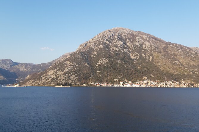 Laizy Wednesdays Tour to Montenegro - Transportation and Amenities