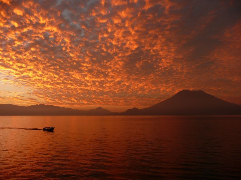 Lake Atitlán: Peddle and Paddle Overnight Trip - Key Points