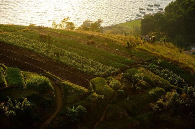 Lake Atitlán: Peddle and Paddle Overnight Trip - Important Information