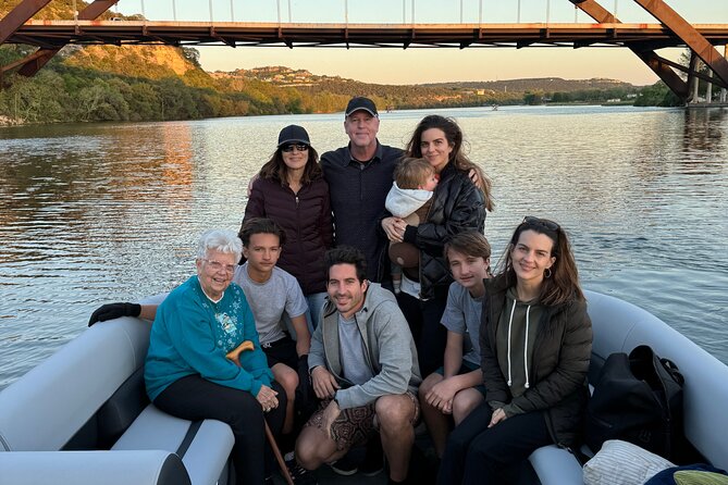 Lake Austin Boat Tour 3 Hours Captained up to 12 Guests - Tips for a Great Experience