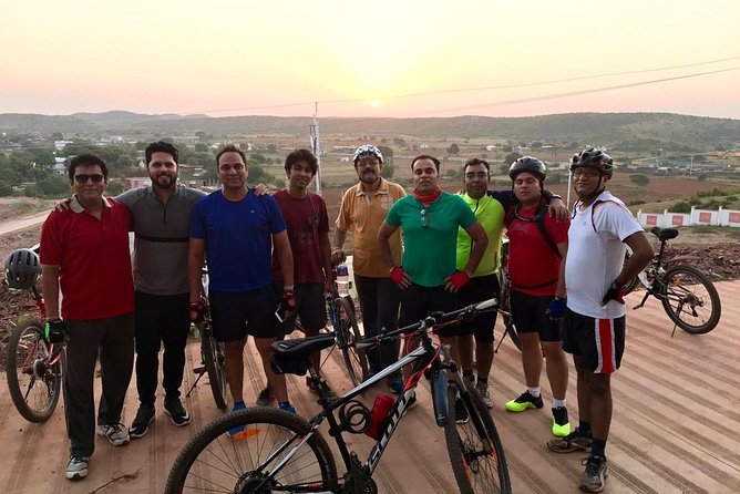 Lake City Loop Countryside Bike Tours - International Tour Packages
