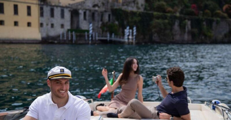 Lake Como 2 Hours Private Boat Tour Groups of 1 to 7 People - Itinerary and Sightseeing Highlights