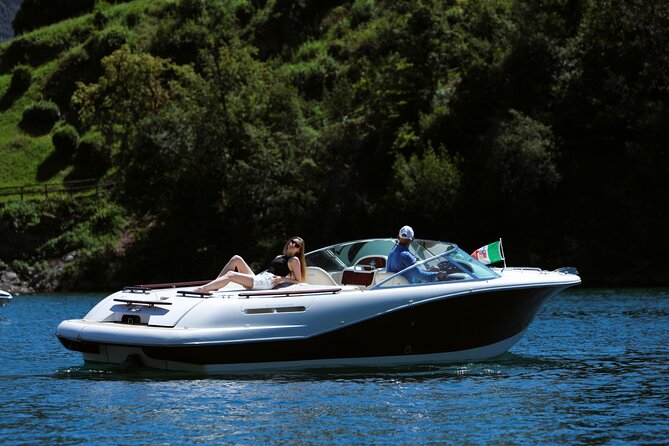 Lake Como: 4-Hour Luxury Speedboat Private Tour - Discover Waterfalls and Historic Towns