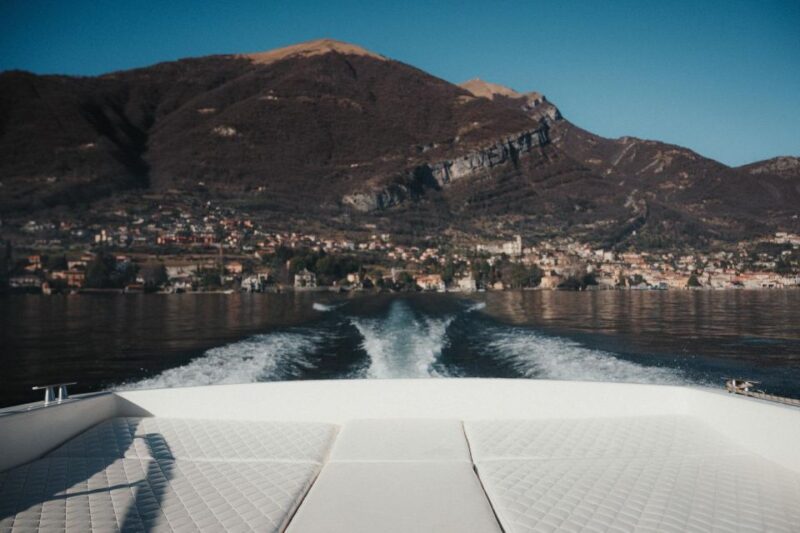 Lake Como Boat Tour - Group Size and Payment