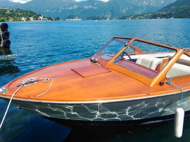 Lake Como: Classic Speedboat Private Tour - Key Points