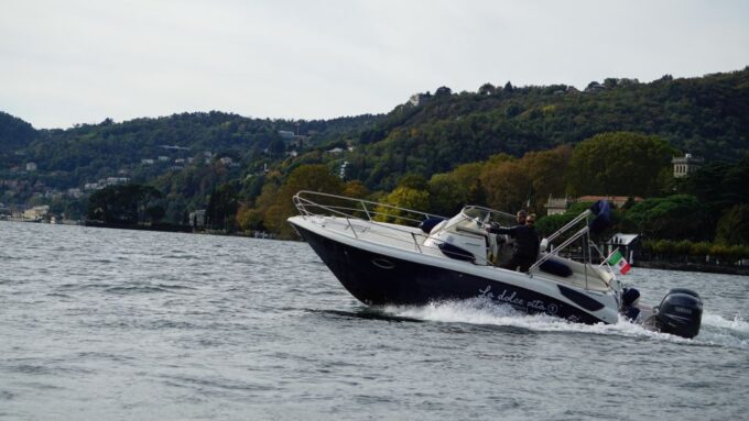 Lake Como: Dreamer Private Tour 1 Hour Eolo Boat - Live Tour Guide in English