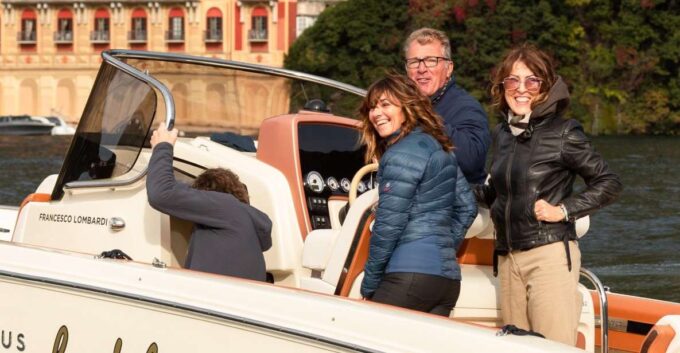 Lake Como: La Dolce Vita Private Tour 2 Hours Invictus Boat - Frequently Asked Questions