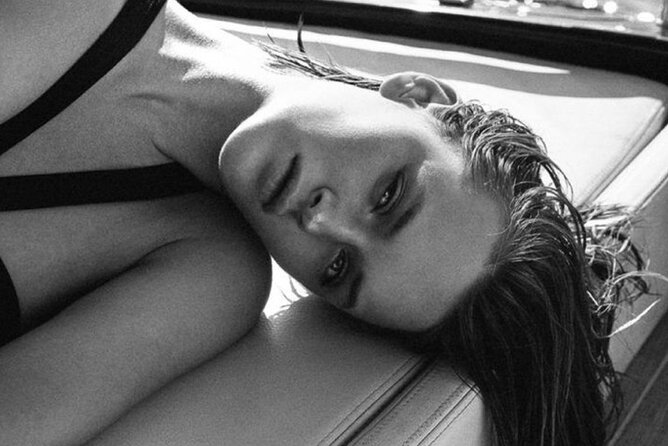 Lake Como Model for a Day on a Boat Private PhotoShooting - About Your Stay