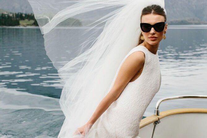 Lake Como Model for a Day on a Boat Private PhotoShooting - Additional Information
