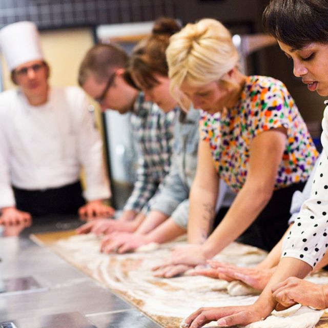Lake Como: Pizzoccheri Cooking Class in Valsassina - Key Points