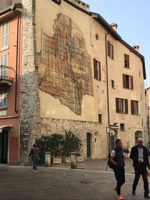 Lake Como: Self-Guided Walking Tour - Downtown Como - Highlights of Downtown Como