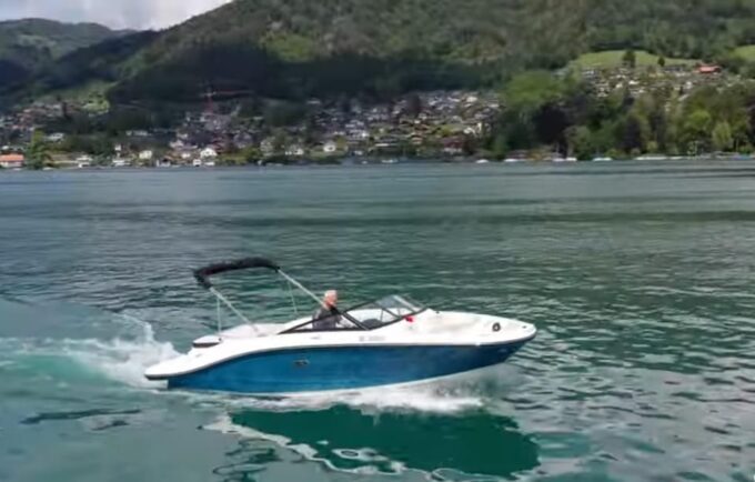 Lake Constance (Untersee!): Exclusive Waterfun Boattour - Cancellation and Suitability