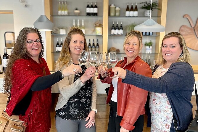 Lake Country Half Day Guided Wine Tour With 4 Wineries - Included in the Tour
