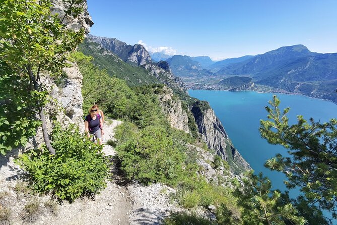 Lake Garda: One Day Private Hiking Excursion - Guided Hike With Breathtaking Views