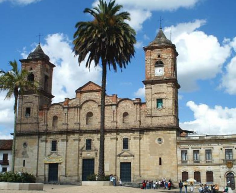 Lake Guatavita, Zipaquira Salt Cathedral, and Colonial Towns - Inclusions