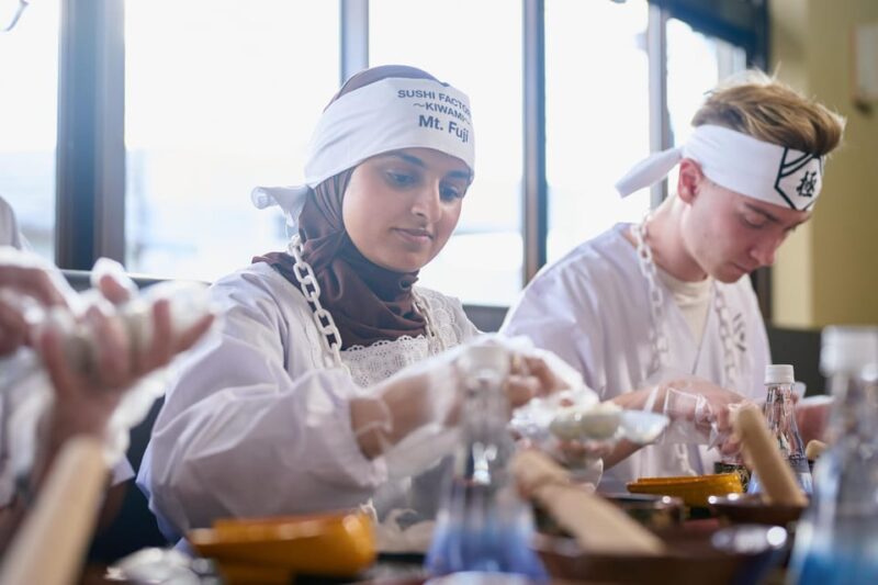 Lake Kawaguchi: Sushi Making Experience With Mt. Fuji View - Included in the Experience