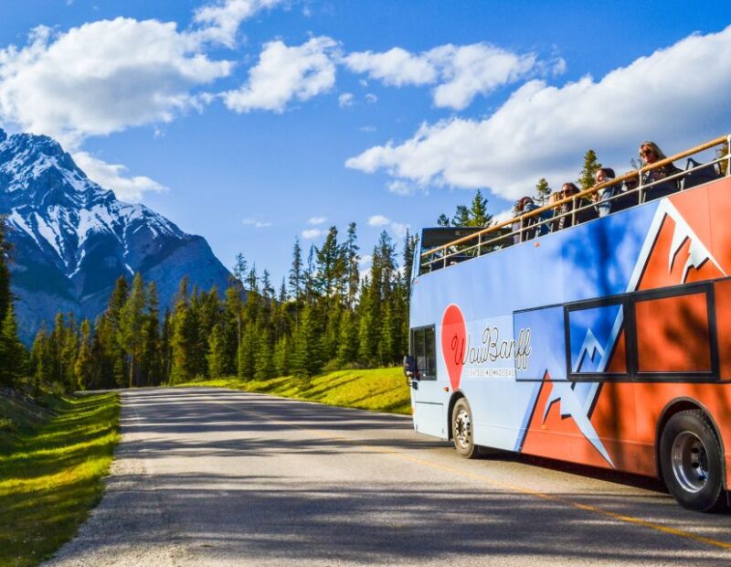 Lake Louise: Double Decker Shuttle to Moraine & Lake Louise - What to Expect