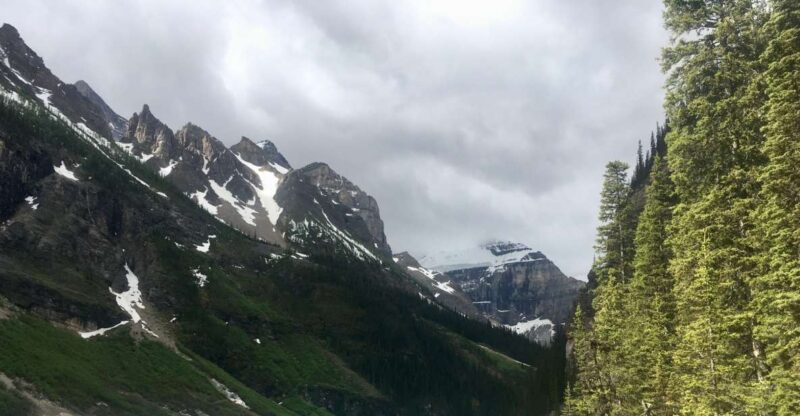Lake Louise Full-Day Hiking Experience - Safety Briefing and Transport