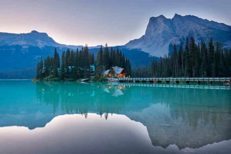 Lake Louise, Johnston Canyon Bow Falls Surprise Corner Tour - Transportation and Group Size
